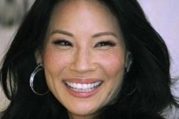 La actriz de "Los Ángeles de Charlie" y "Kung Fu Panda" está en México rodando el drama "Nómadas"